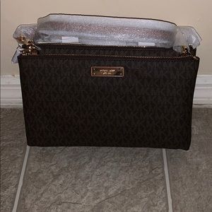 Michael Kors Crossbody